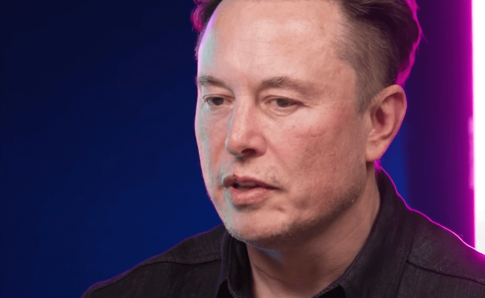 Elon Musk triste