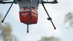 Leia mais sobre o artigo IFood recebe autorização da Anac para fazer entregas com drones