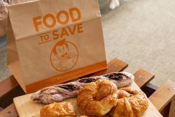 Leia mais sobre o artigo Startup desenvolve “sacola surpresa” que combate o desperdício de alimentos