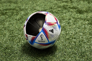 Leia mais sobre o artigo Conheça a tecnologia por trás das bolas recarregáveis da Copa do Mundo