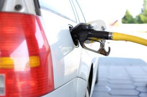 Leia mais sobre o artigo Gasolina sem petróleo: começa a produção em larga escala da e-Gasolina